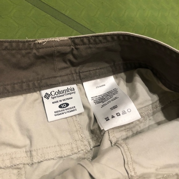 super cute low waisted womens Columbia pants - Picture 3 of 4